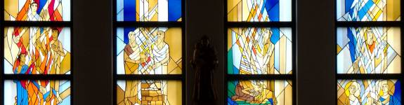 Christus-Erlöser-Kirche - Fenster rechte Seite